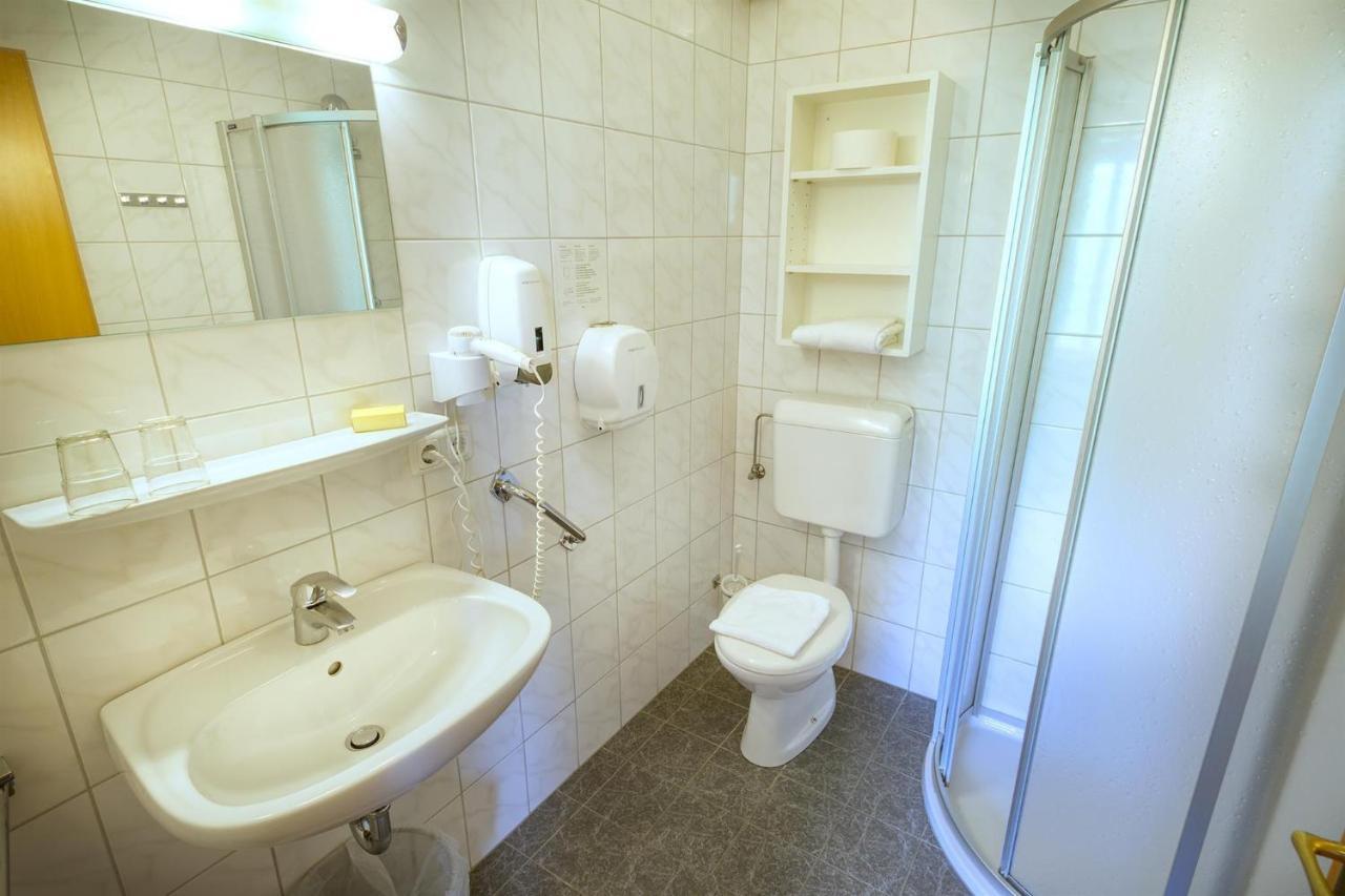 Hotel Friesacherhof Prebl Kültér fotó